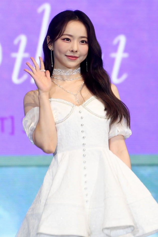 이달의 소녀 김립