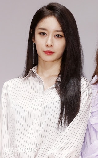티아라 지연