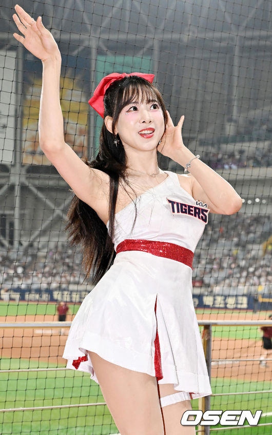 치어리더 김한나