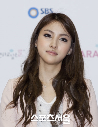 박규리
