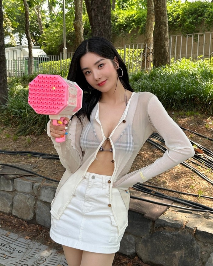 권은비