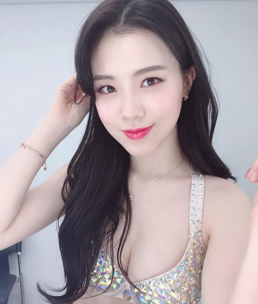 피부톤 사기인 밸리댄서 임성미 셀카