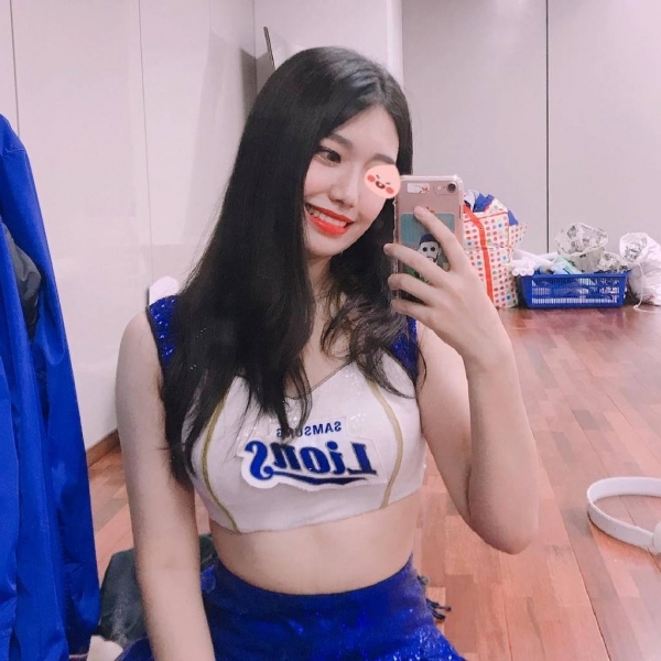 치어리더 황다건