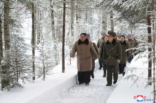 이해하면 무서운 북한사진 .jpg