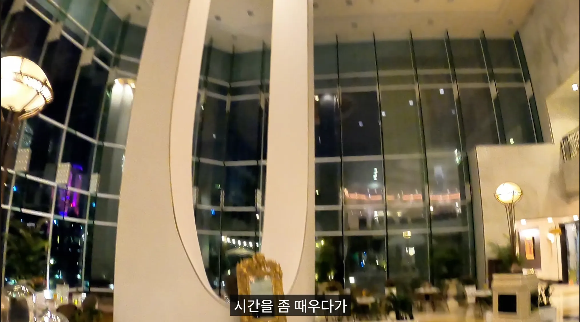 5성급 호텔에 아침 7시에 갔던 유튜버 ㄷㄷㄷㄷ