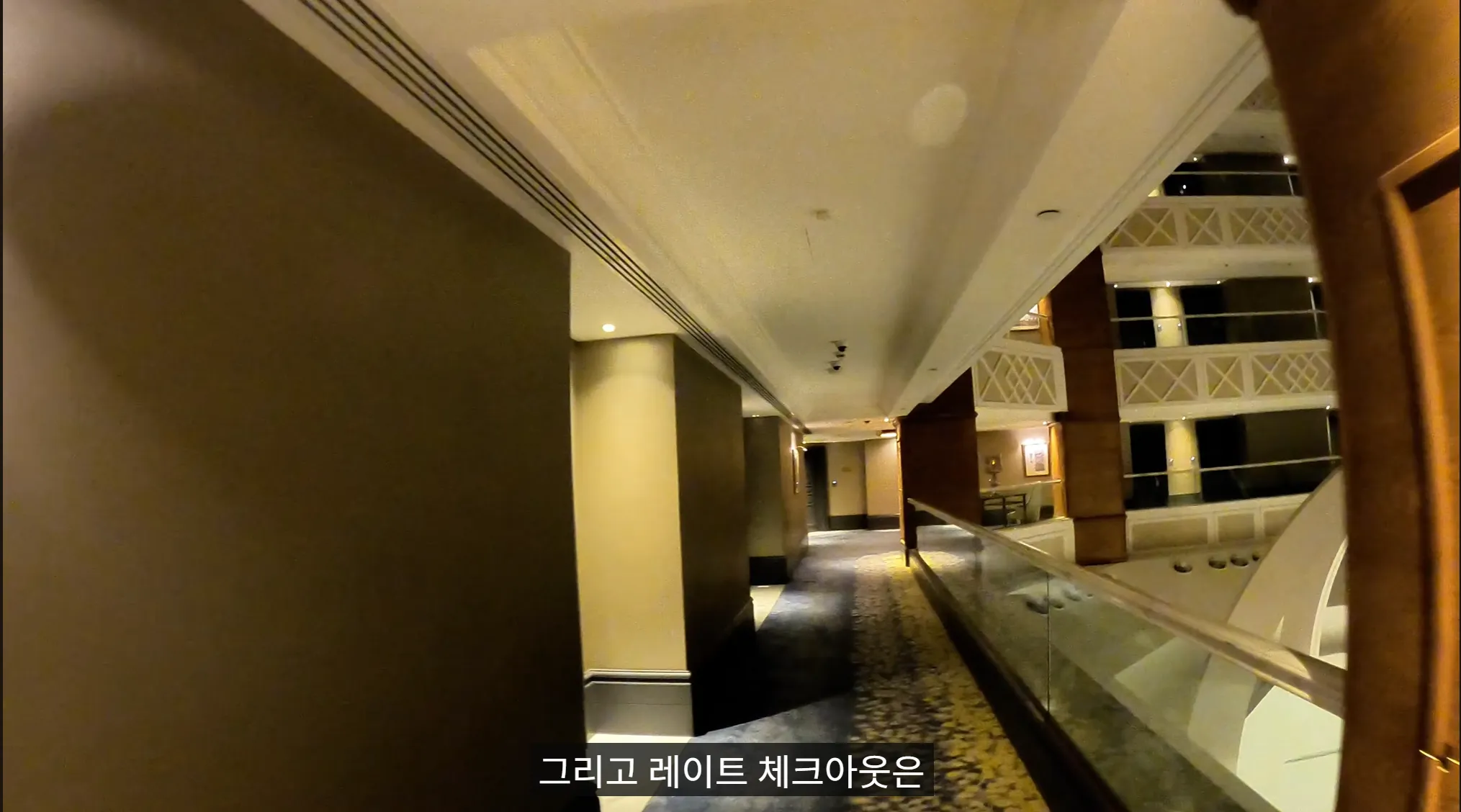 5성급 호텔에 아침 7시에 갔던 유튜버 ㄷㄷㄷㄷ