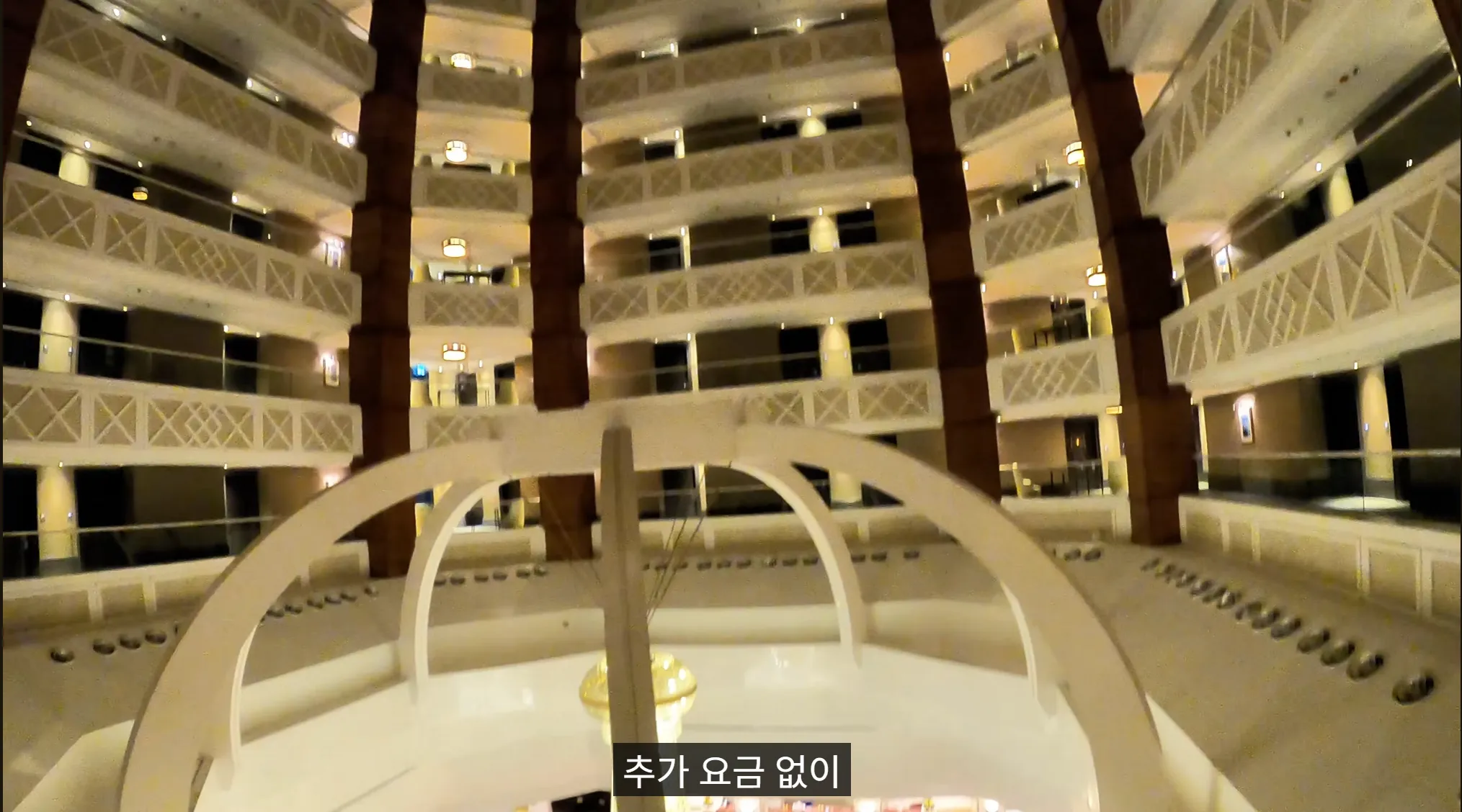 5성급 호텔에 아침 7시에 갔던 유튜버 ㄷㄷㄷㄷ