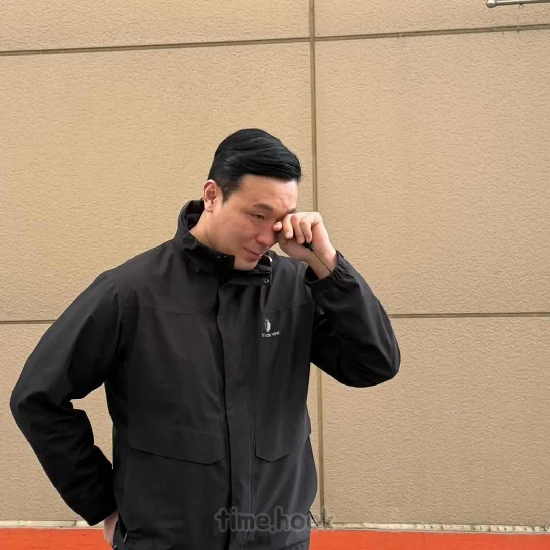 아이유 경호원 근황.jpg
