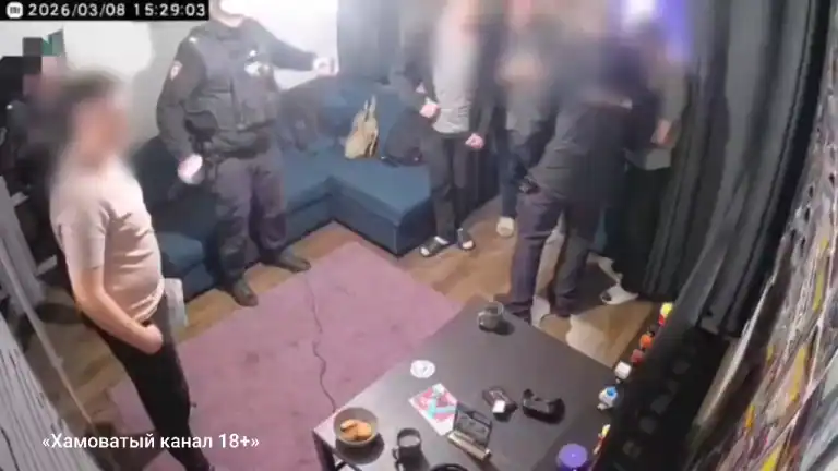 싱글벙글 러시아 경찰 근황