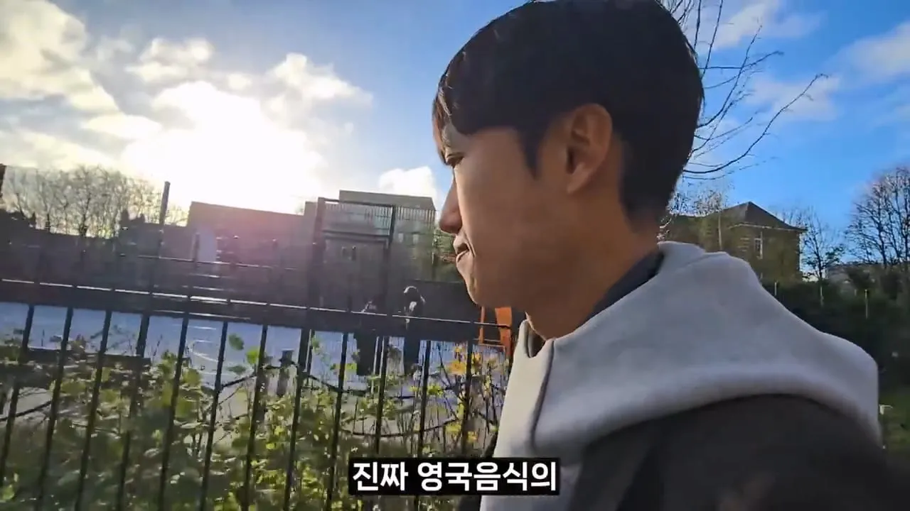 영국 음식투어 역대급 반전.jpg