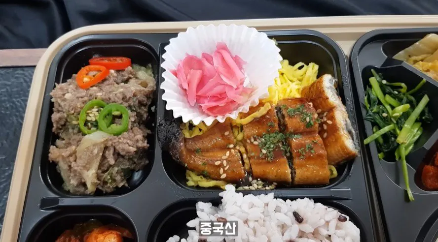 한정판매 했다는 26,000원 고급 편의점 도시락