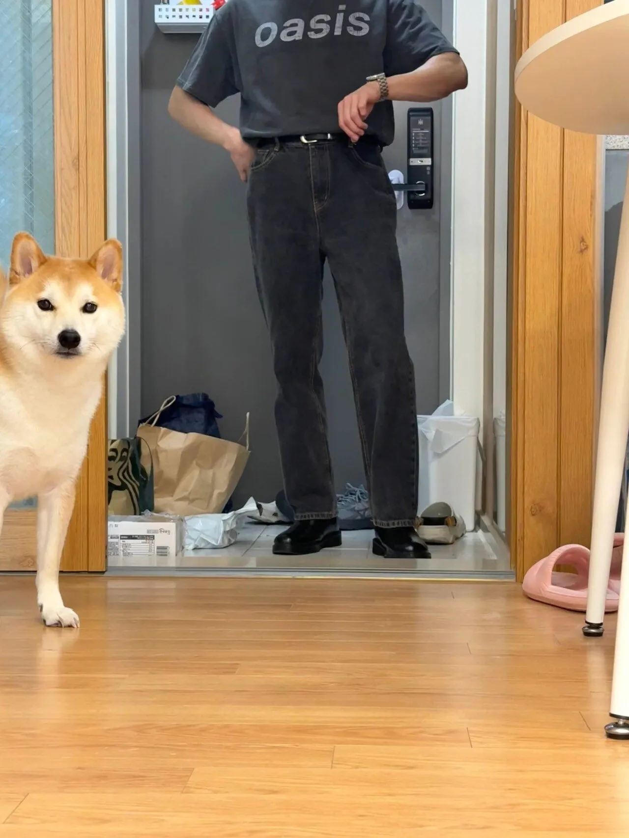 소개팅옷 어떤 게 더 나음?