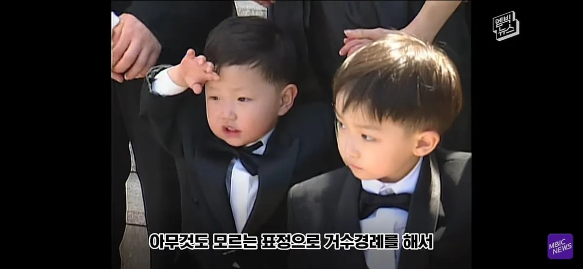 야구장 눈물바다로 만든 시구.jpg