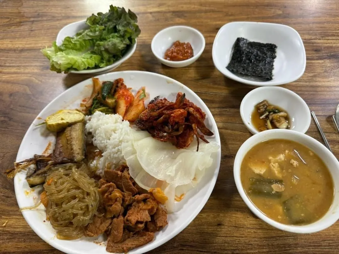 한식뷔페에서 많이 먹었다고 창피 먹은 사람
