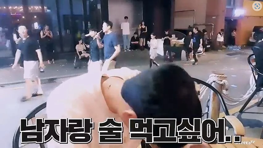 잘생긴 남자가 말하는 인생의 한탄