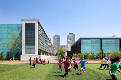한국에서 학비가 가장 비싼 학교