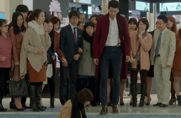 조인성이 너무 무섭다는 엄마.jpg