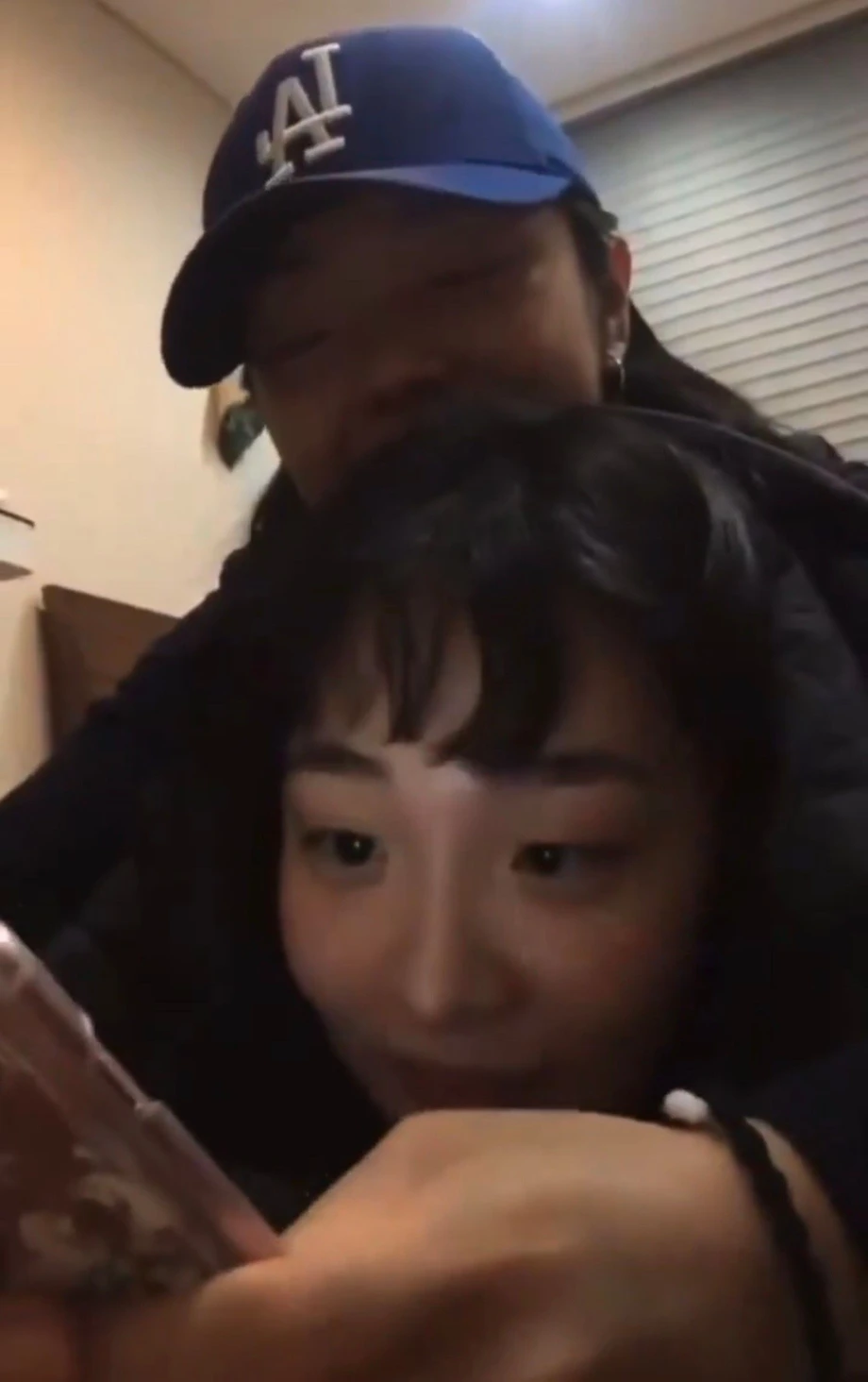 같이 학교 다닐 때 교수님들이 헷갈려했다는 두 여배우