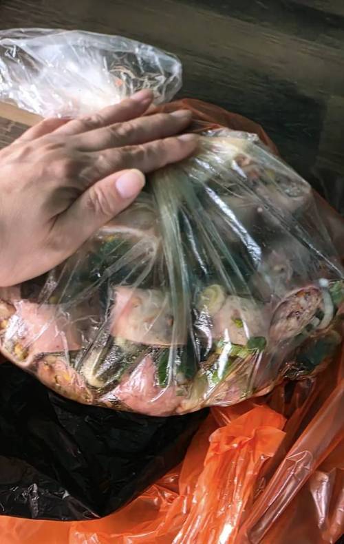 논란의 담양 순대국밥집의 1인분 포장