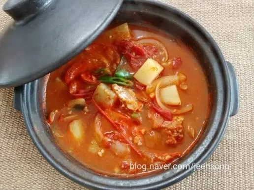 토마토 로 할수있는 맛도리 한식 모음.JPG