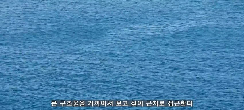 초대형 터빈에 빨려들어간 남자.jpg