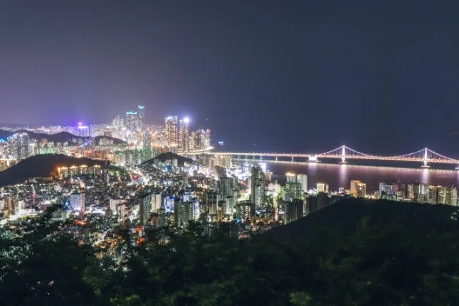 70년전 미군이 찍은 부산의 현재 모습