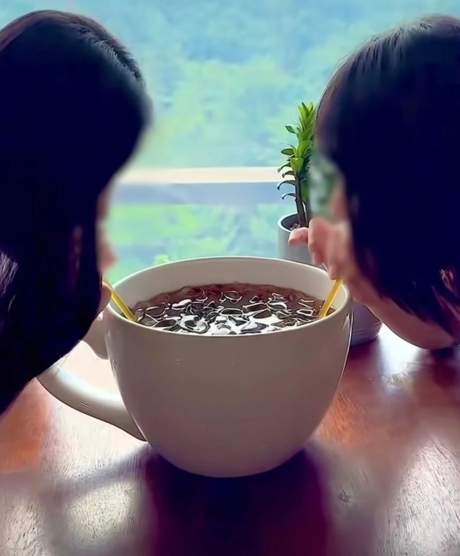 양산 카페에 있다는 대용량 아메리카노.jpg