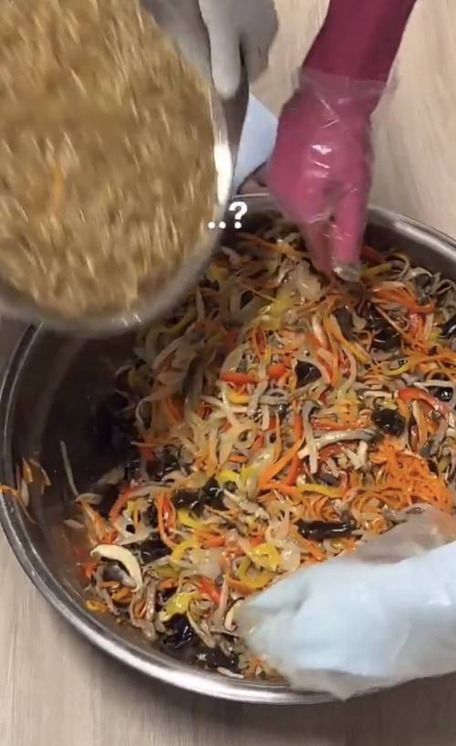 잡채 조금만 만드시겠다던 엄마