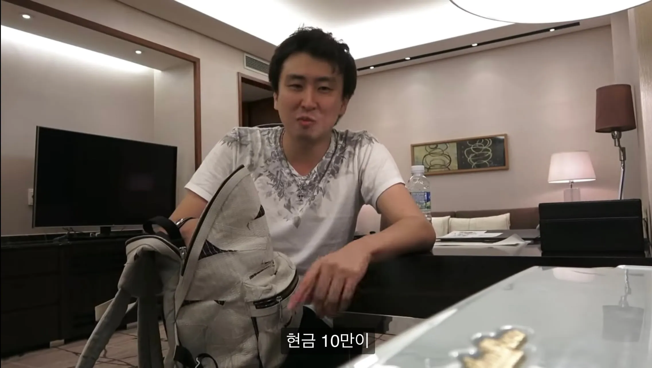 간장게장 먹어보려 한국까지 온 일본 유튜버의 최후